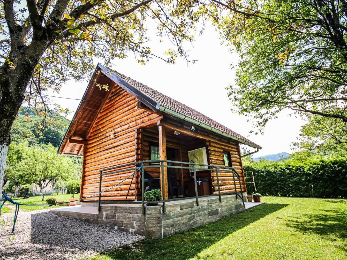 Home Eden Dobrenica Бихач Экстерьер фото
